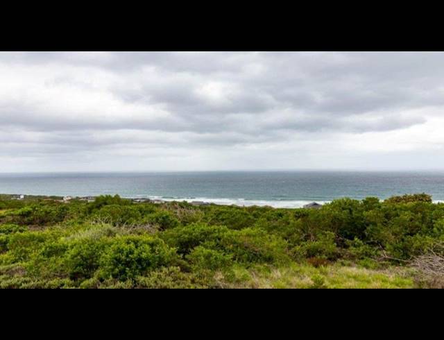 LAND FOR SALE IN MOQUINI COASTAL ESTATE